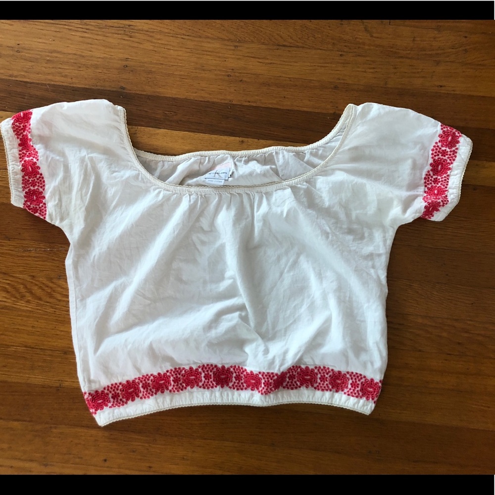 Calvin Klein Crop Top